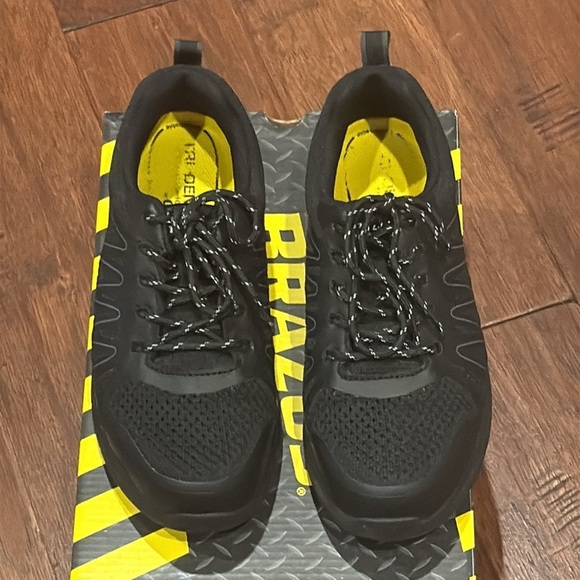 Size 10 Steel Toe Black Women’s Work Force Shoes - Picture 2 of 8